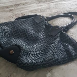 Navy, basket weave purse
